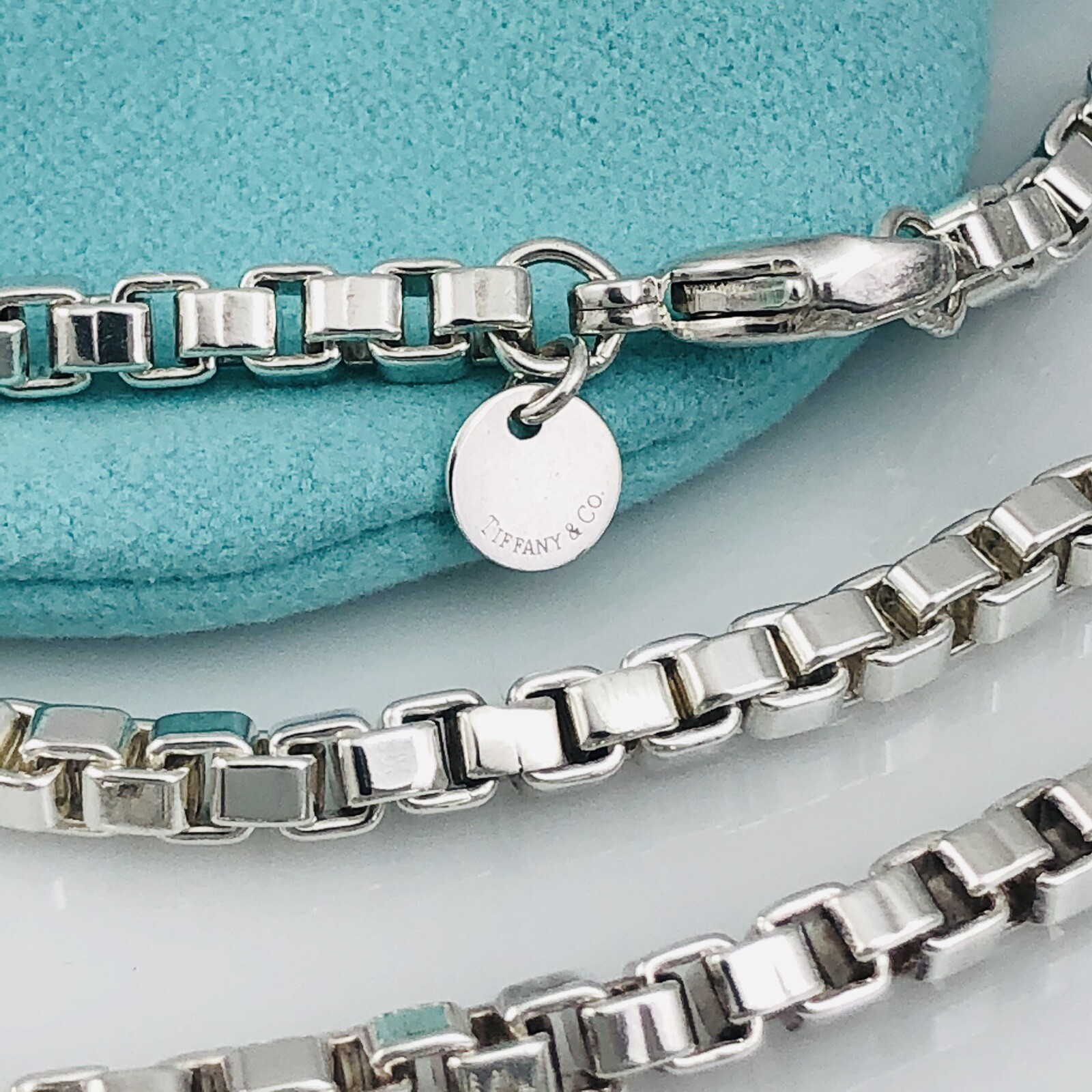 22” Tiffany & Co Large Men’s Unisex Venetian Box Link Necklace