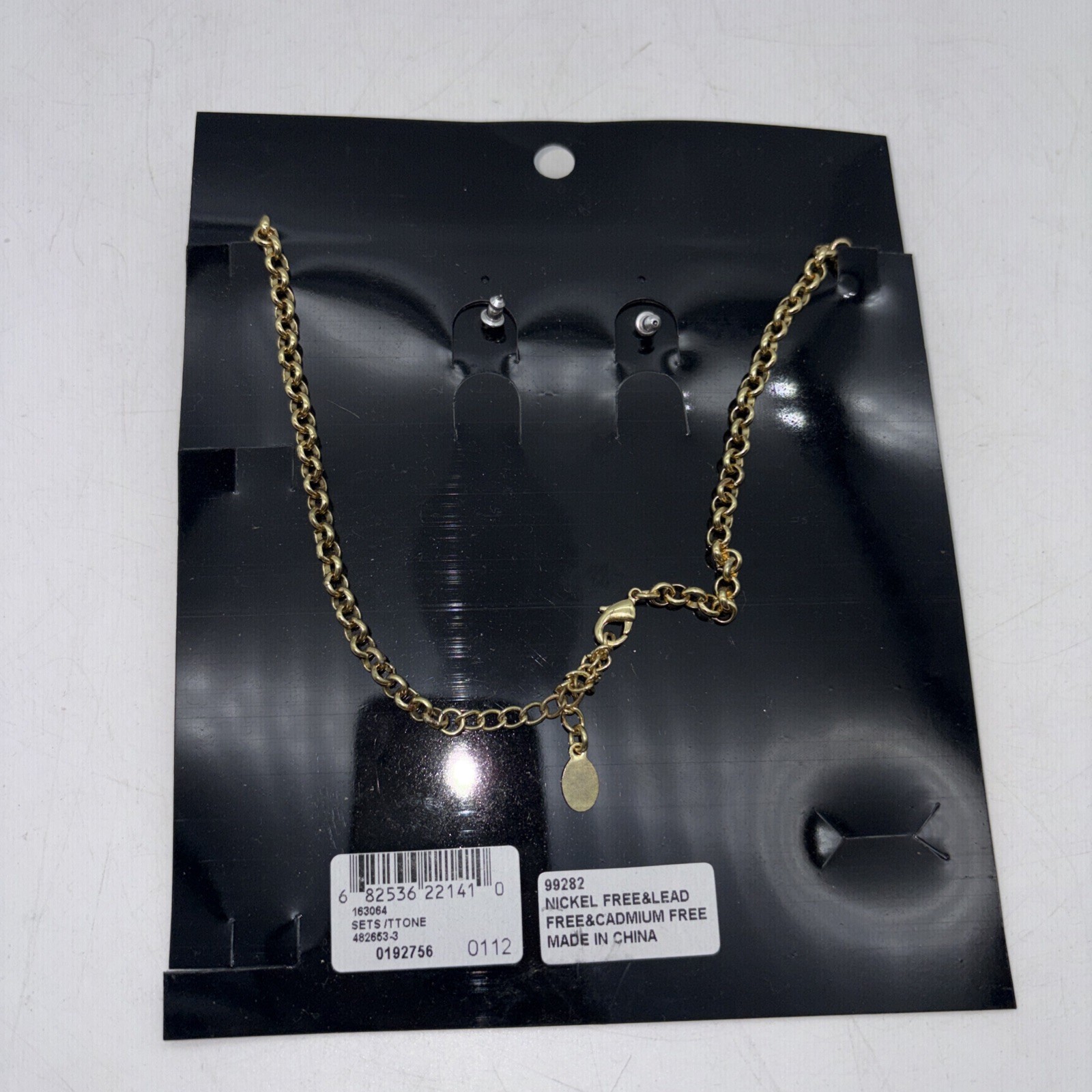 Bijoux Terner Vintage Silver Gold Tone necklace And Stud Earring Set