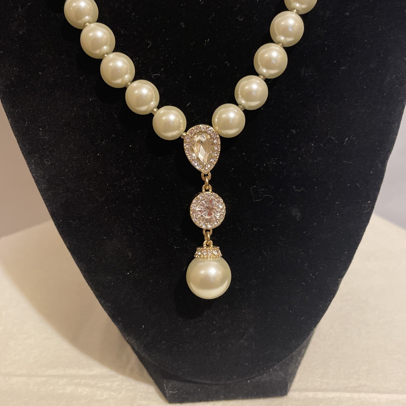 Signed CHARTER CLUB Gold tone Faux Pearls Rhinestone Necklace