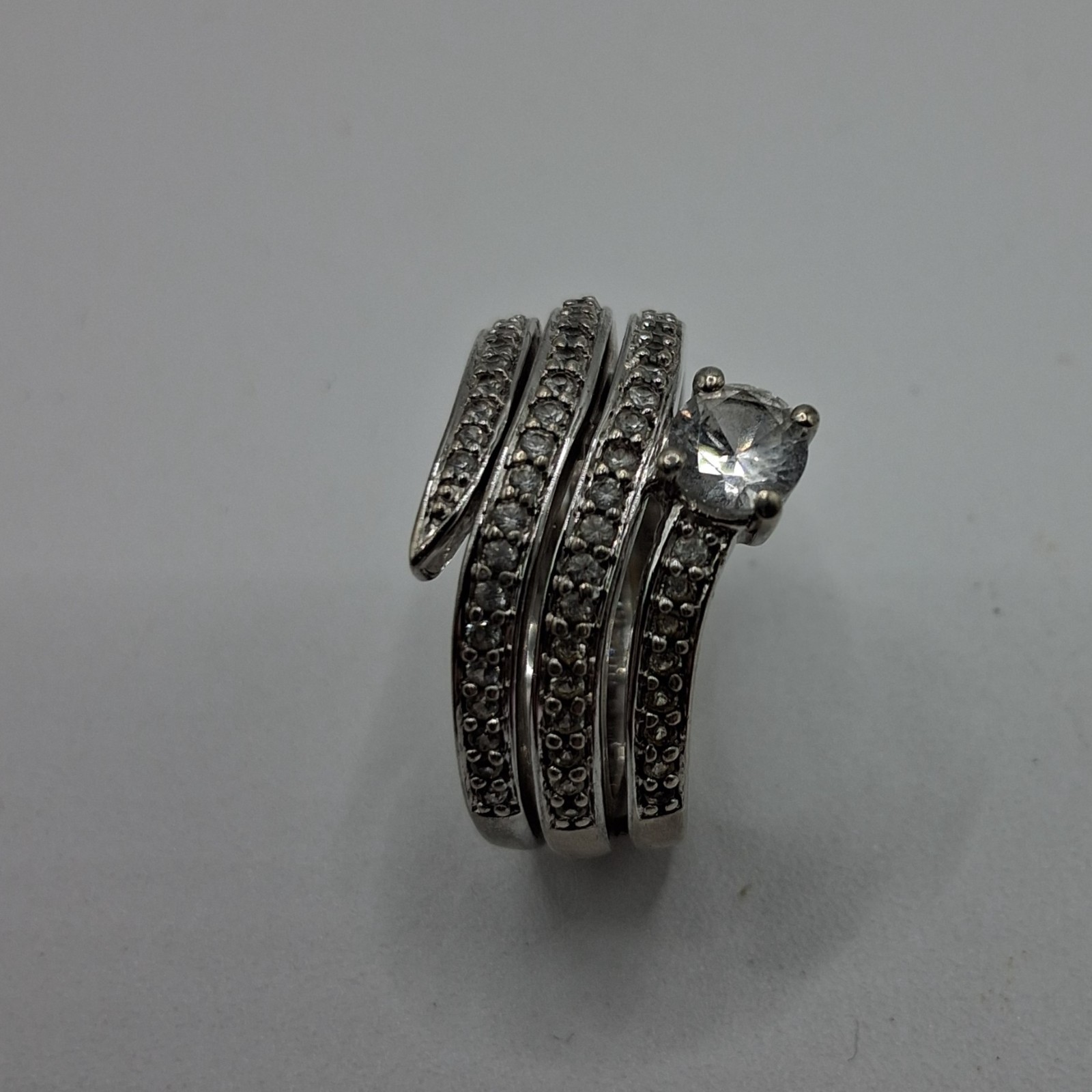 Sterling Silver Coiled Design Ring With White Topaz Stones Size 7 Signed A