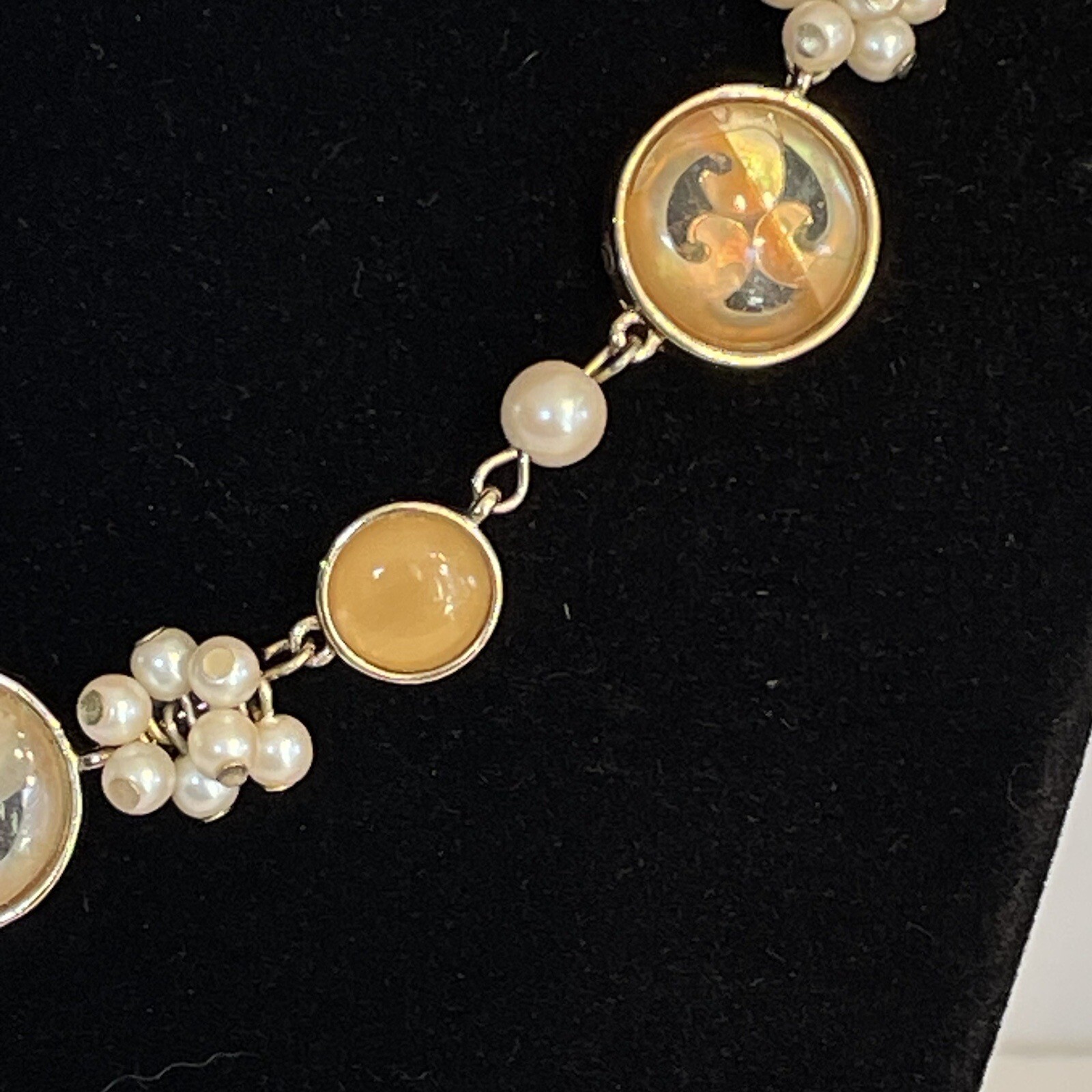 Demi Parure Pearl Amber Asian Resin Circle Necklace Moon Glow Open Work Set