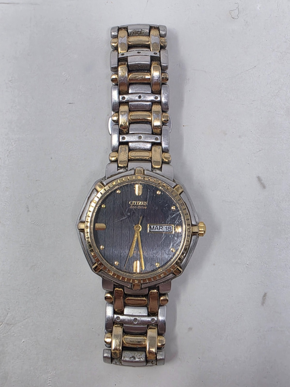 Citizen Eco-Drive 2 Tone Watch E101-S030528
