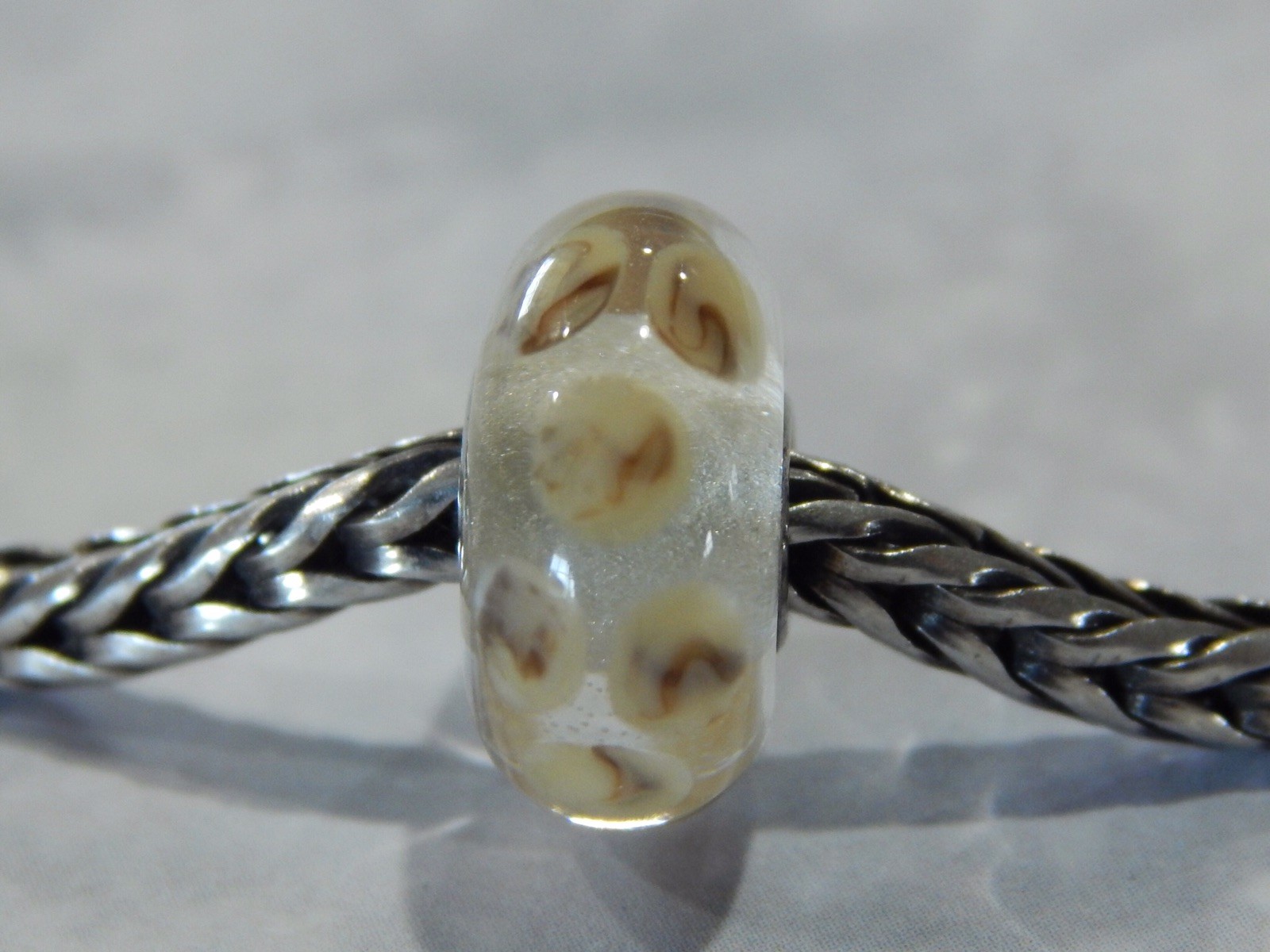 TROLLBEADS Fur Dot BEAD #1 RARE & RETIRED 2008 MUSEUM BEAD (ONE BEAD) NEW!