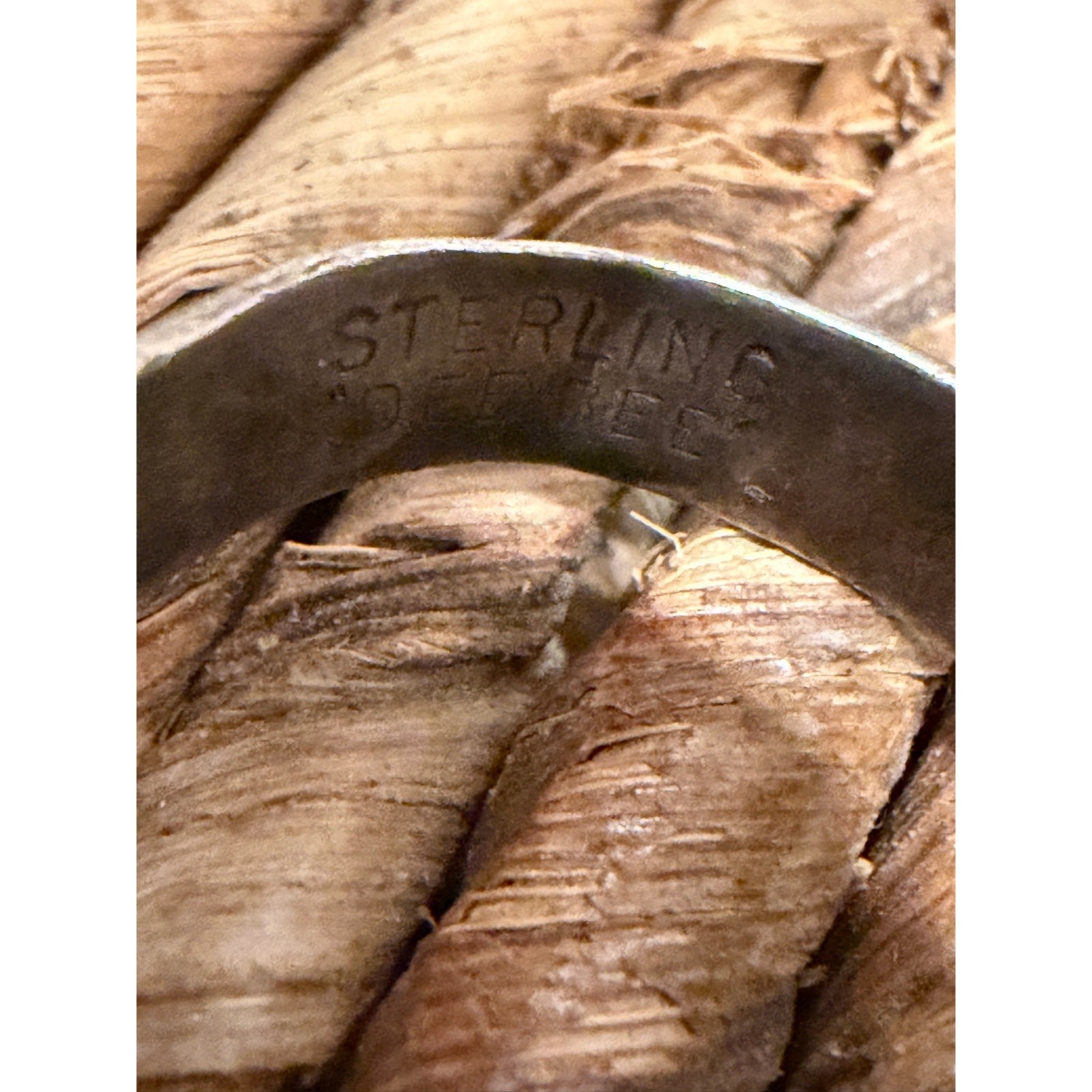 Authentic WWII-Era “Dee Bee” Sterling Silver Military Signet Ring 11g size 9