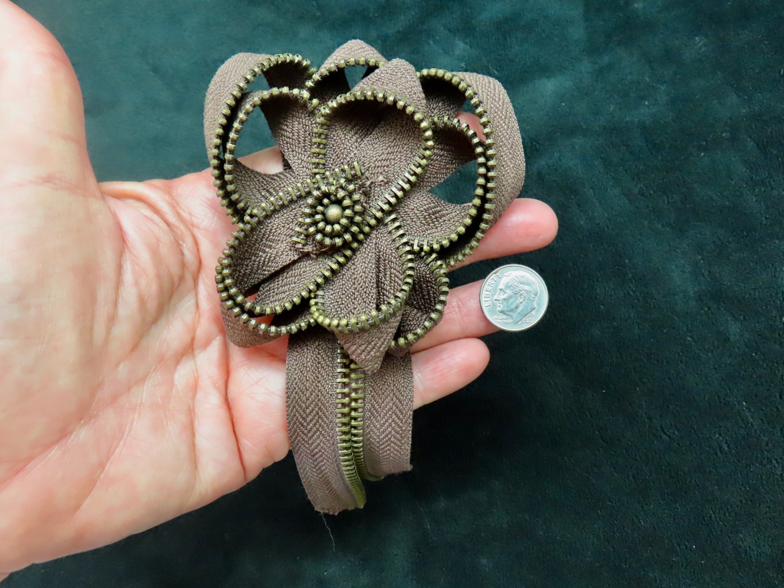 Vintage Chocolate Brown ZIPPER Flower Motif Oversize Brooch