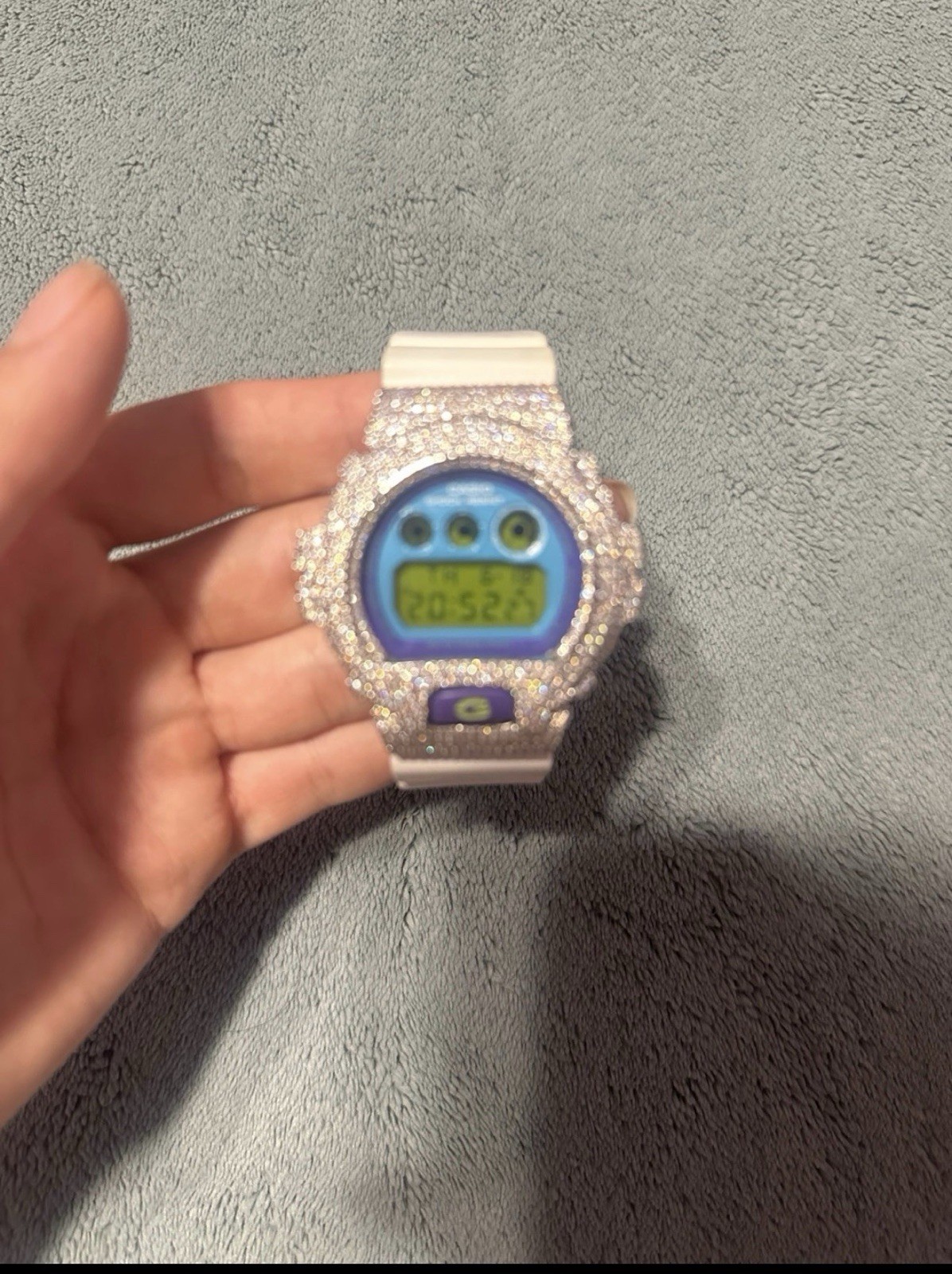 Casio G-Shock DW-5600V Digital Quartz White Resin 200m Rhinestone Bezel