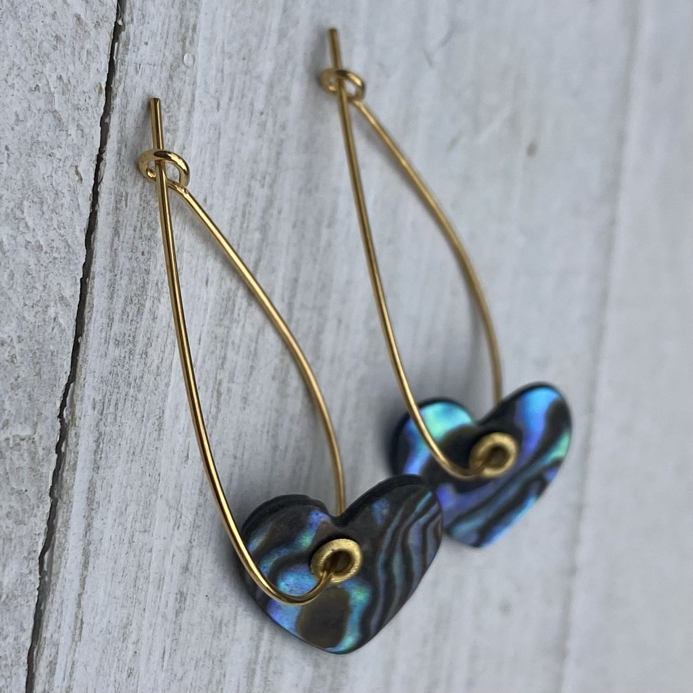 Min Favorit Abalone Shell Heart & Gold Pl Artisan Teardrop Hoop Earrings