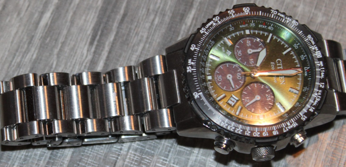 CITIZEN Promaster Chronograph Green Dial Eco-Drive 200M CA4664-60W with Case