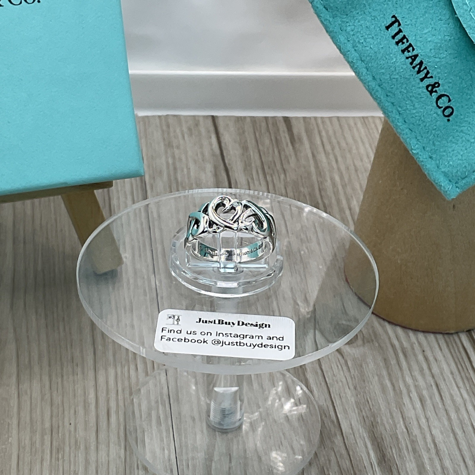 Tiffany & Co. Palomo Picasso Loving Hearts Ring. Size: K US: 5 U: 50 No: 10