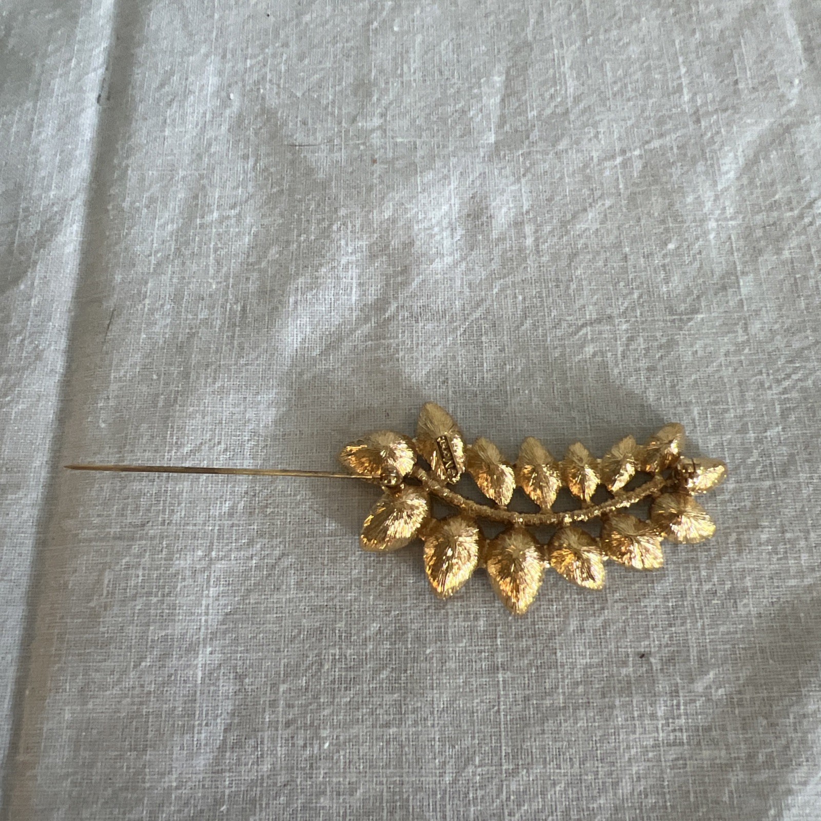 Vtg Signed Monet Gold Tone Leaf White Rhinestones Brooch Statement Pin 2 5/8 in