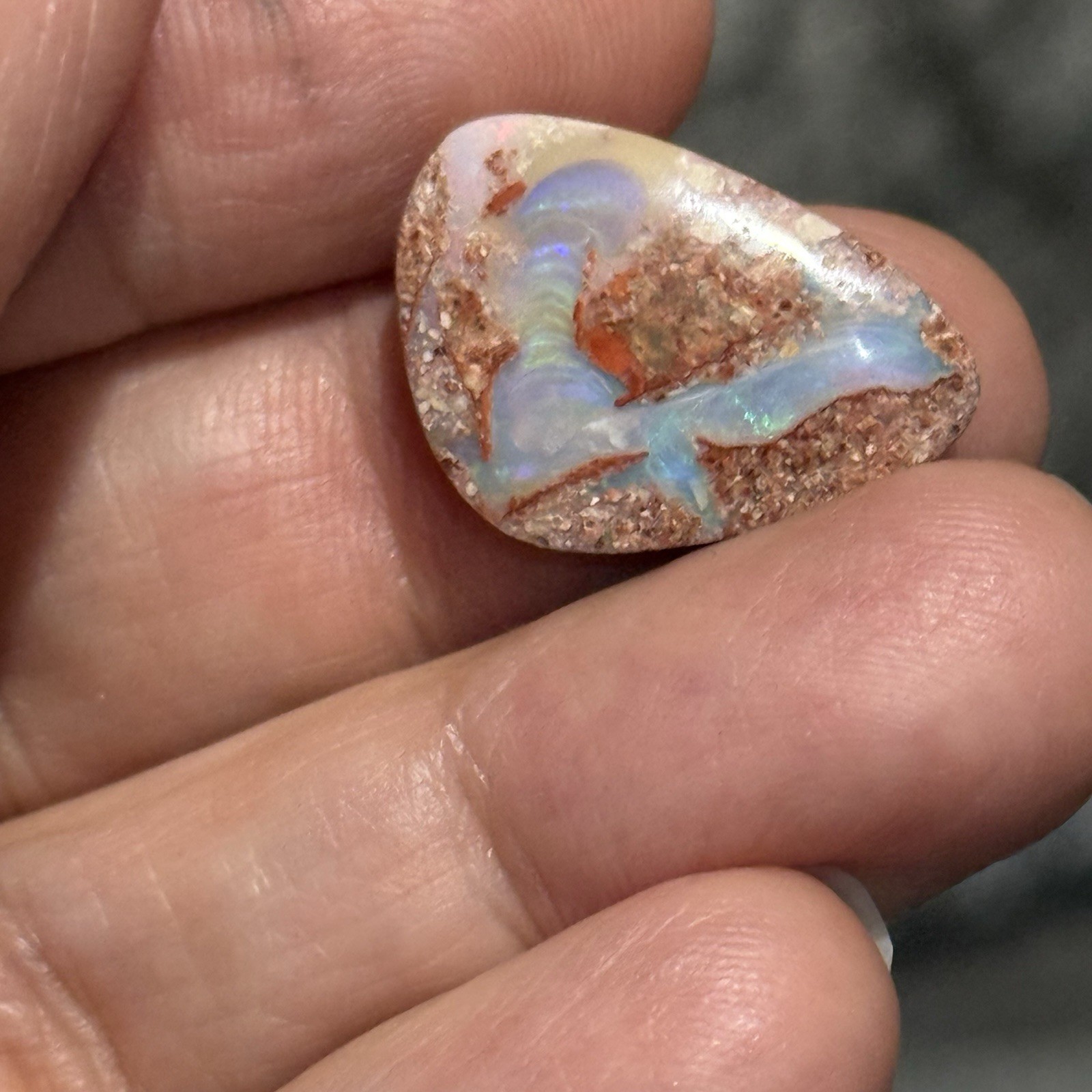 9.65ct 21.7x15x4.9mm Australian Crystal Pipe Boulder Opal Cabochon Gem