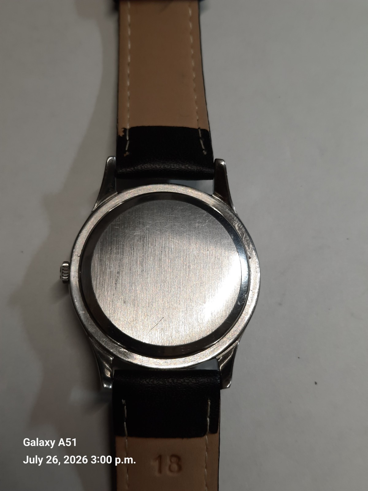 VINTAGE OMEGA GENEVE 17J, MAN WIND, RUNS