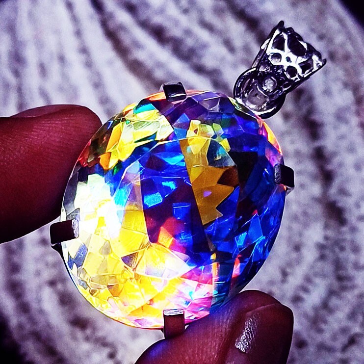 Mystic Quartz Multi-Color GS Solid Silver Pendant 80.85 Ct Certified Loose Gems