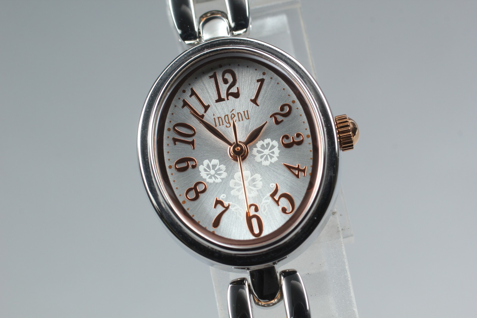 Vintage MINT Seiko Alba Ingenu VX51-K890 Ladies Near Quartz Womens Watch JAPAN