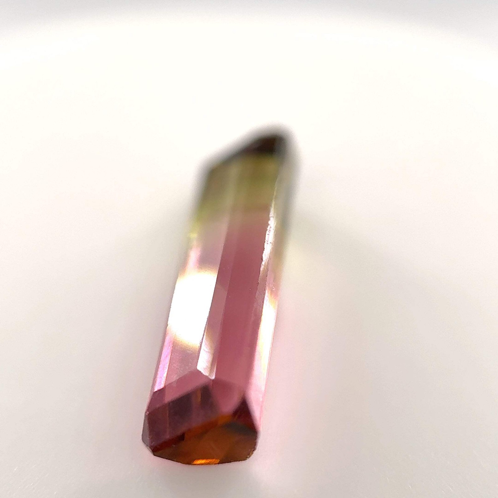 239-TMMC-130 | 3ct Multi-Color Tourm | 5.1×15.2mm | Untreated