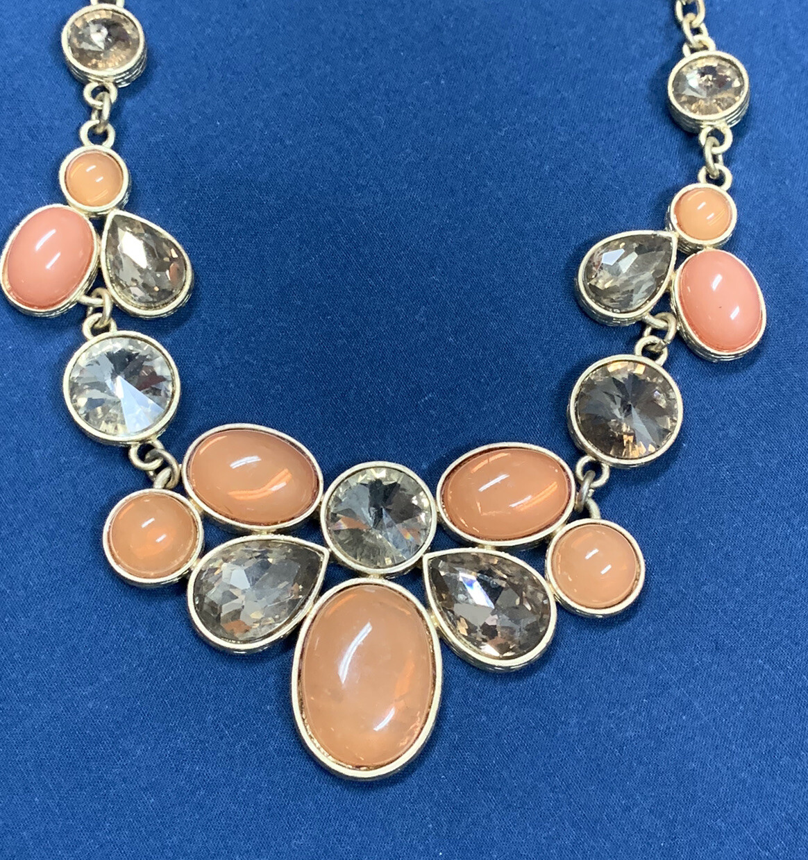 Goldtone Beaded Peach Statement Necklace 16″ – 18″