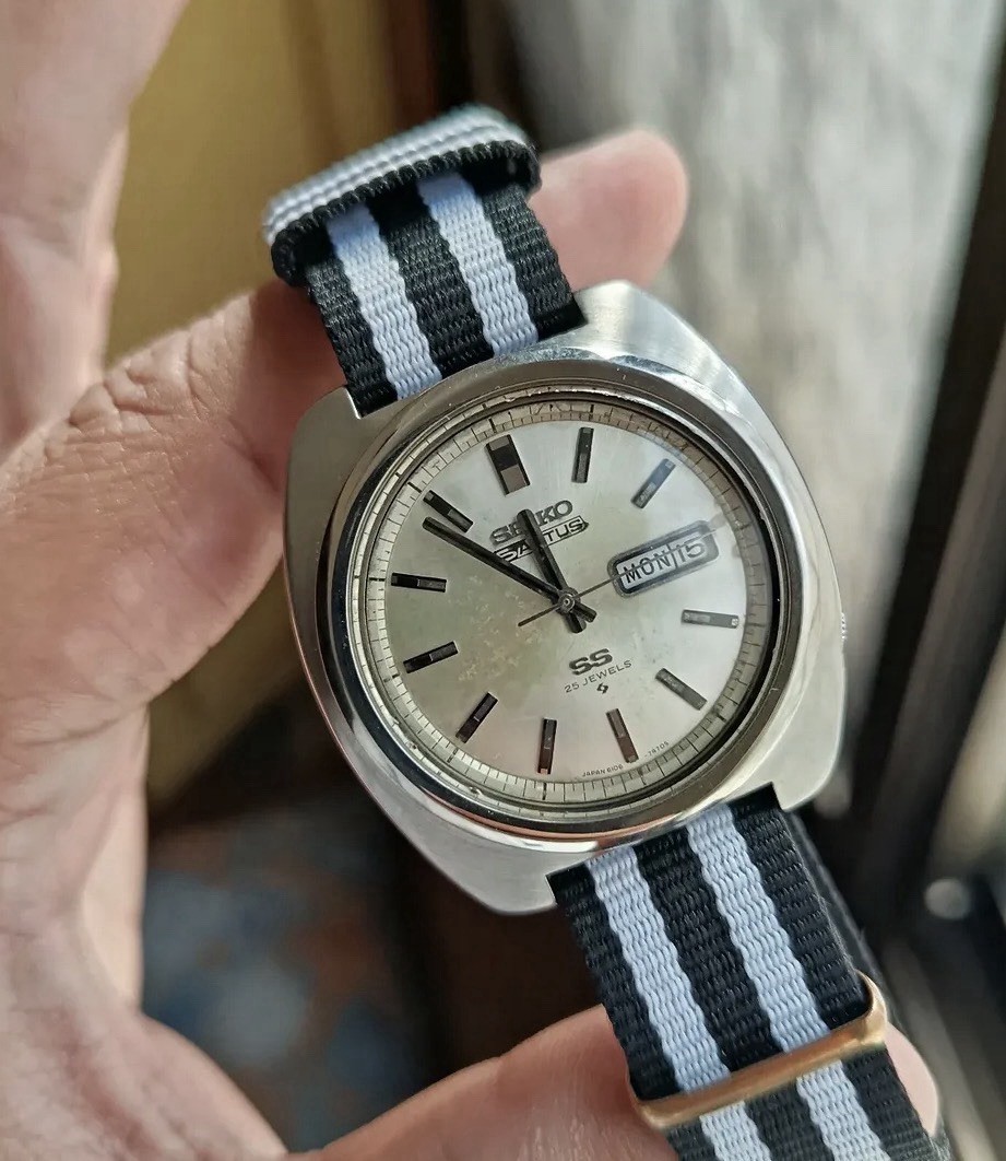 Seiko ACTUS SS 6106-7440 25 Jewels Automatic 1969