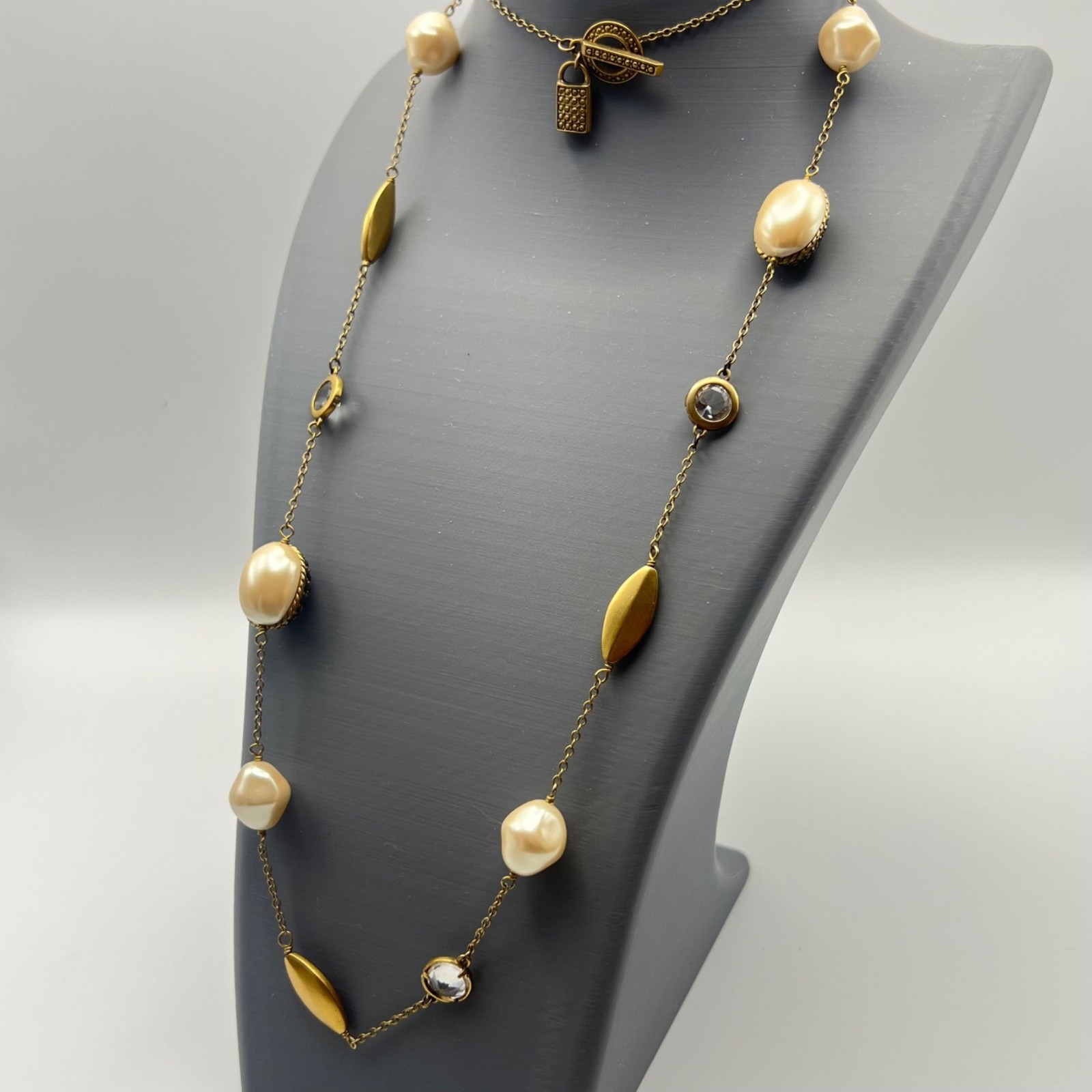 Ellen Tracy 32″ Necklace Faux Baroque Pearl Crystal Gold Tone Toggle Opera