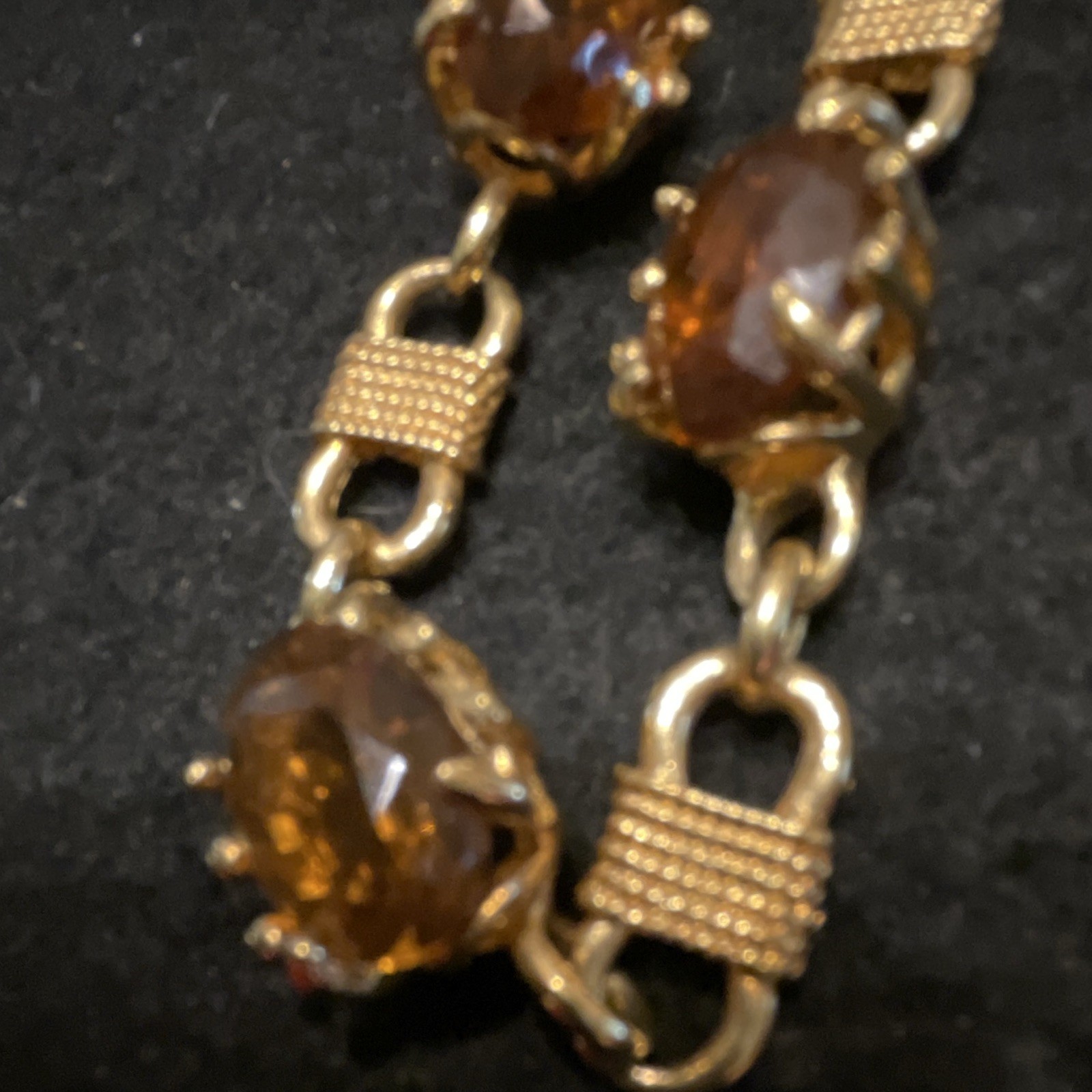 Gold Tone Amber Glass Prong Set Chunky Cable Chain Bracelet Lobster 7.5”