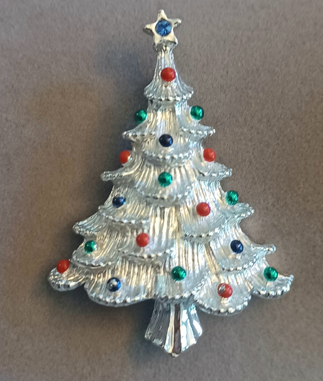 Vintage Gerrys Green and Red Enamel Silvertone Christmas Tree Brooch