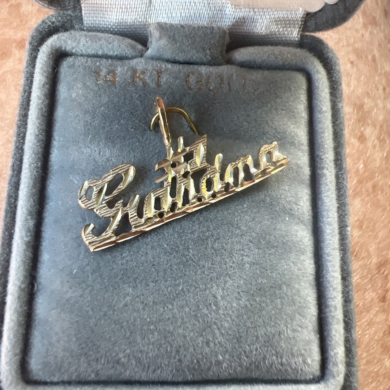14k Yellow Gold #1 Grandma Charm 1.39g