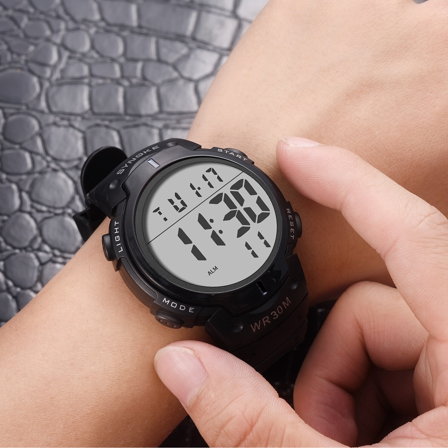 SYNOKE LED Digital Sport Watch Stopwatch Date Military Waterproof Men Wristwatch