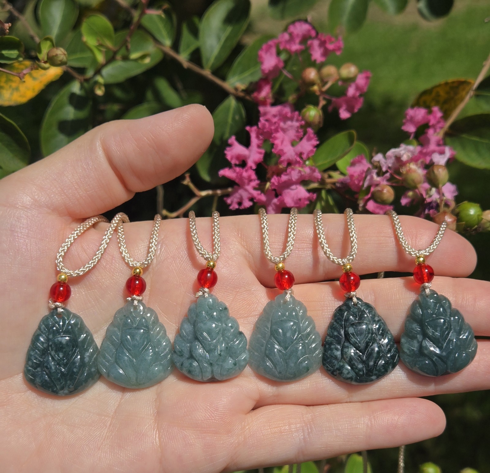 Bkue WaterJade Nine Tail Fox Crystal Necklace Jadeite 9 Tail Fox