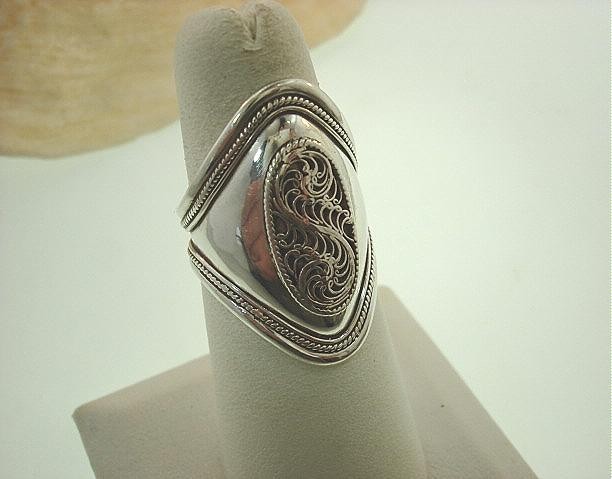 Genuine Hand Crafted Nepal Himalayan Tibetan Domed Sterling Silver Filagree Ring
