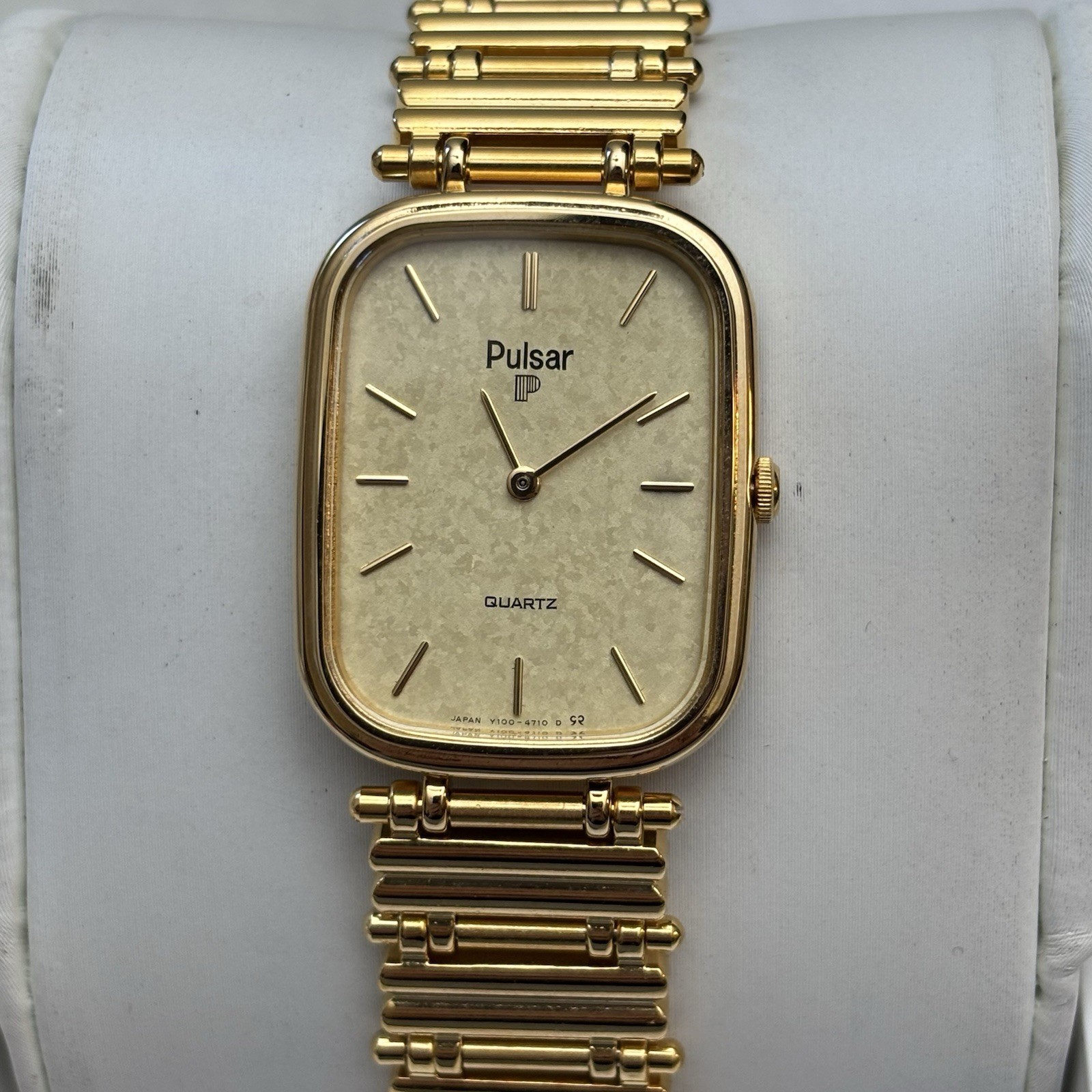 NOS Neo Vintage Pulsar Y100-4249 Men’s Quartz Watch Tank 1980s Bamboo Gold Tone