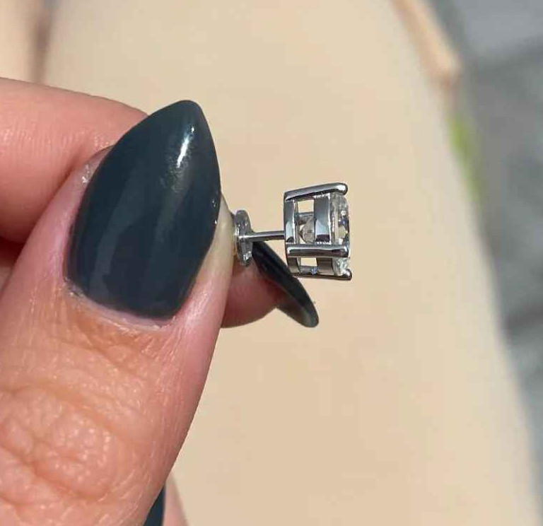 Real 0.1-3CT GRA Test Passed Moissanite Stud Earrings for Women Men S925 Silver