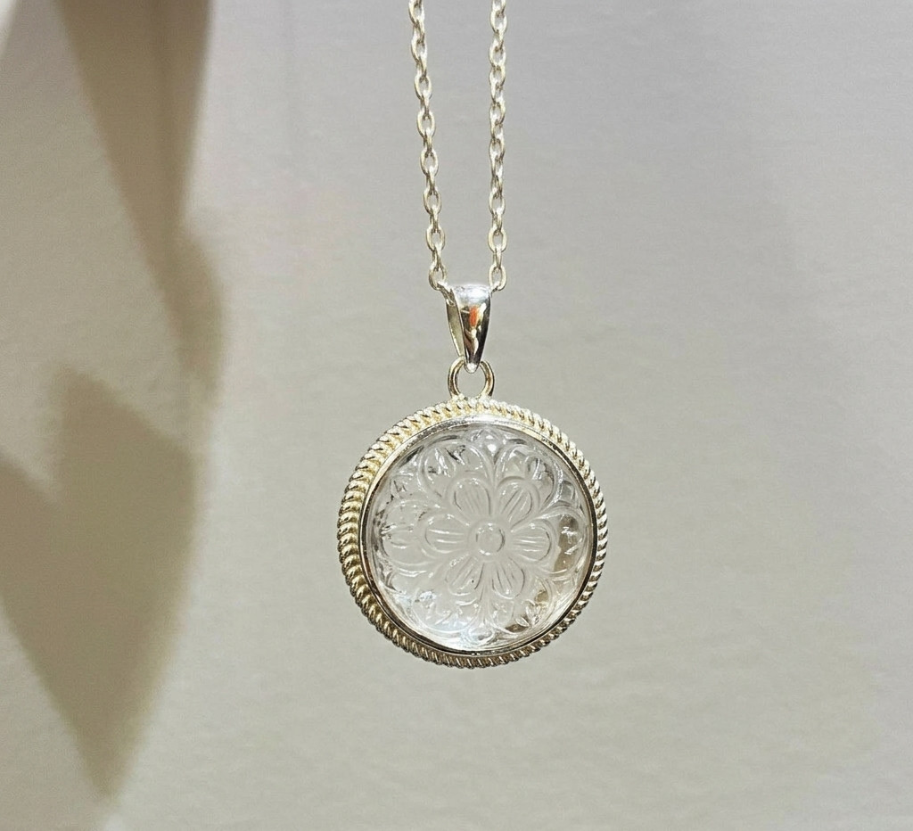 S925 Sterling Silver Crystal Quartz Flower Carving Pendant Necklace Jewelry