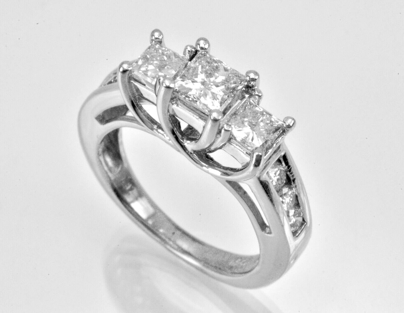 1.50ctw Radiant Cut Diamond Halo Engagement Ring 950k Platinum Lot 4