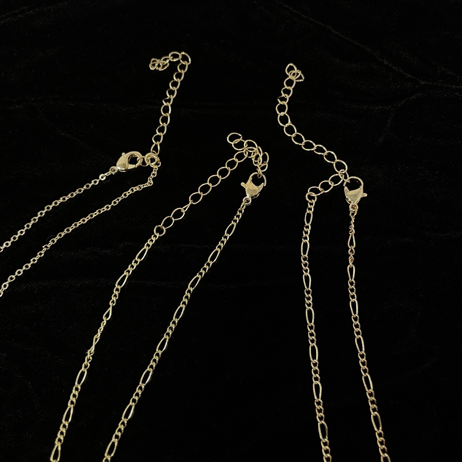 Set of 3 Separate NWOT Goldtone 16” Pendant Necklaces with 3” Extenders