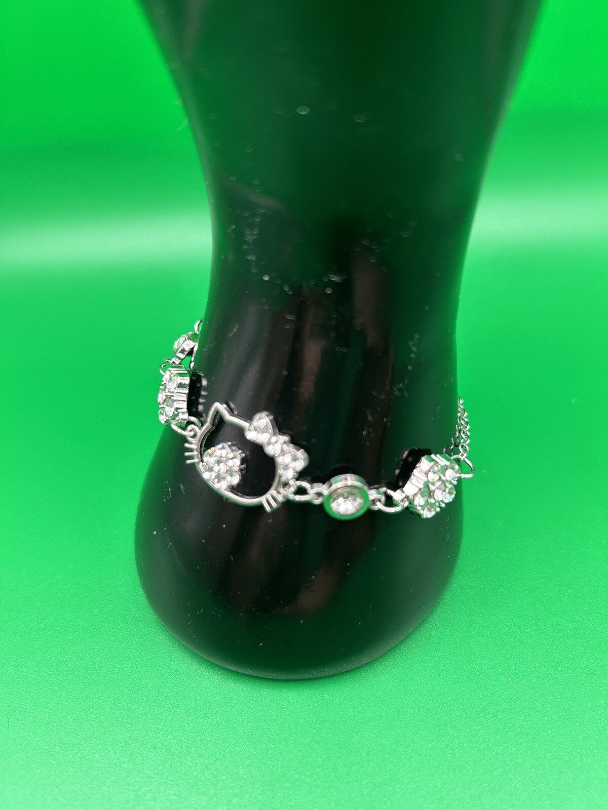 Sanrio Hello Kitty Pendant Bracelet, Cat And Flowers Design