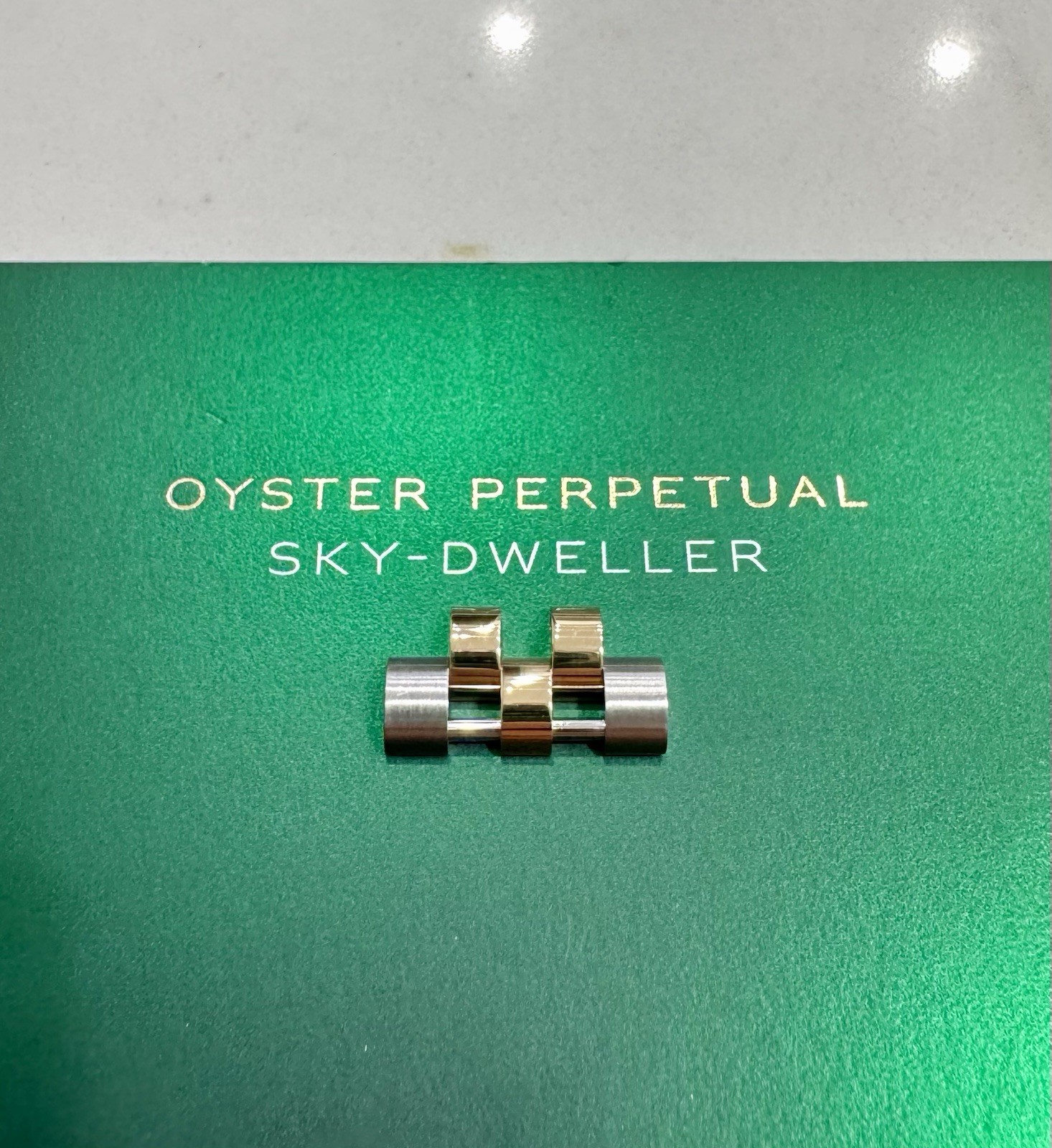 OEM Rolex Sky Dweller 326933 336933 17mm Jubilee Link 18k Yellow Gold SS *MINT