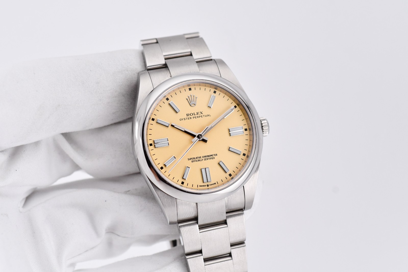 Rolex Oyster Perpetual 41mm Ref. 124300 Custom Beige Dial Box and Paper