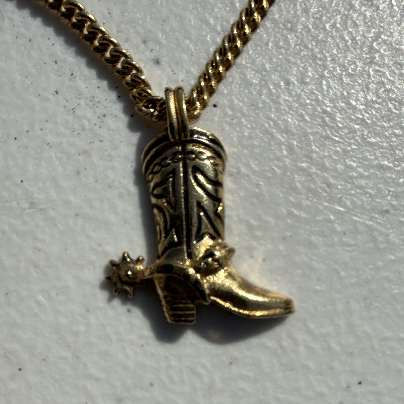 Avon Signed Western Cowboy Boot Charm Pendant Necklace Gold Tone Box Chain
