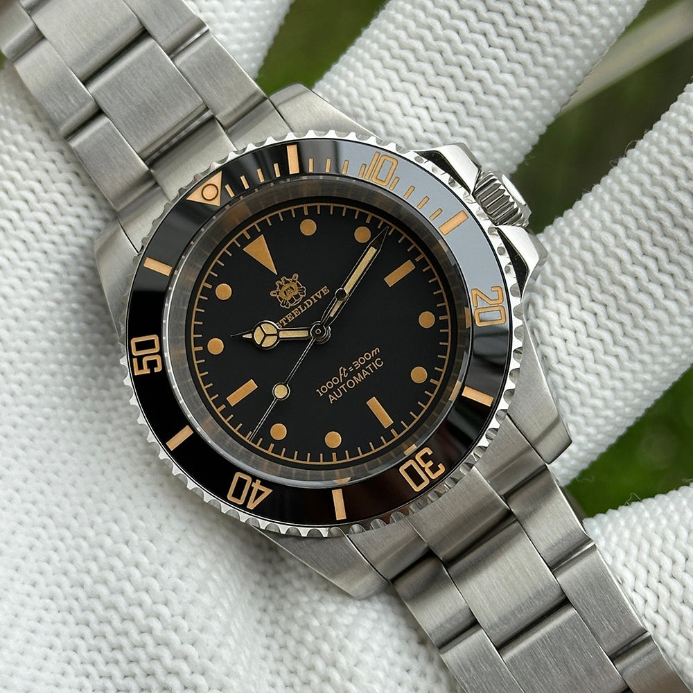 STEELDIVE SD1954V Mens 40.5mm 300M Automatic Dive Watch NH35 Sapphire Steel