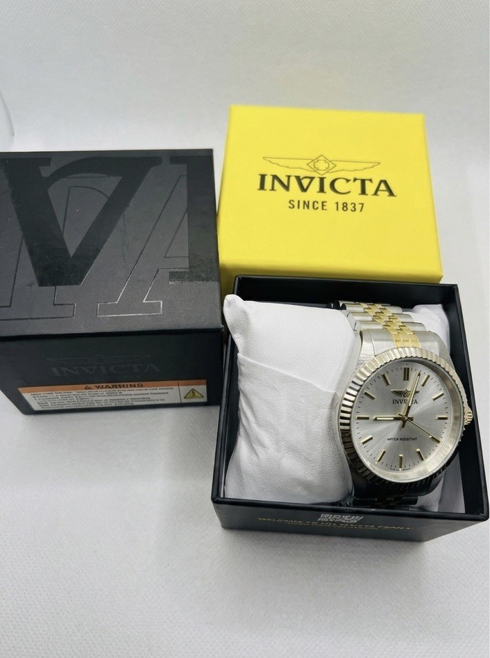 Invicta Specialty 43mm Mens Stainless Steel Watch Silver Dial 29373 50M jubilee