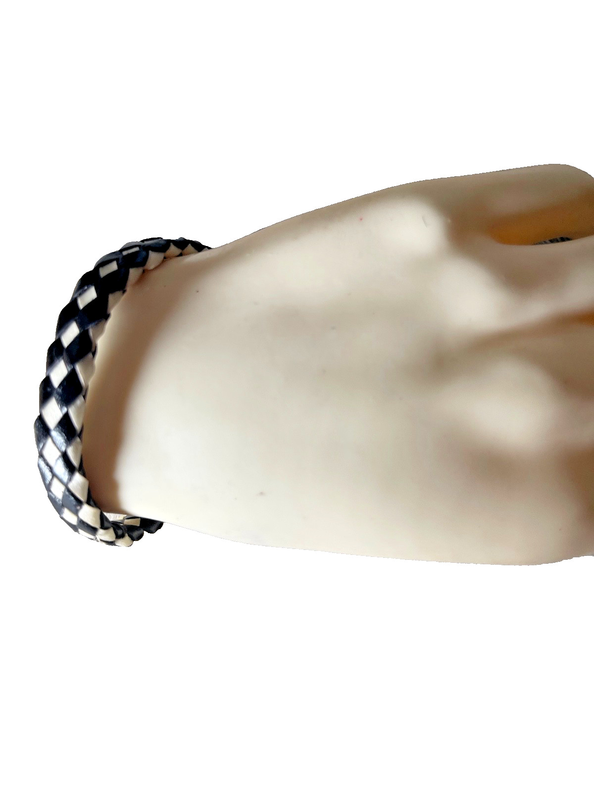 Western Mens Bracelet 7 7/8 x 3/8 in Flat Braid Leather Knot Cowgirl Blk White