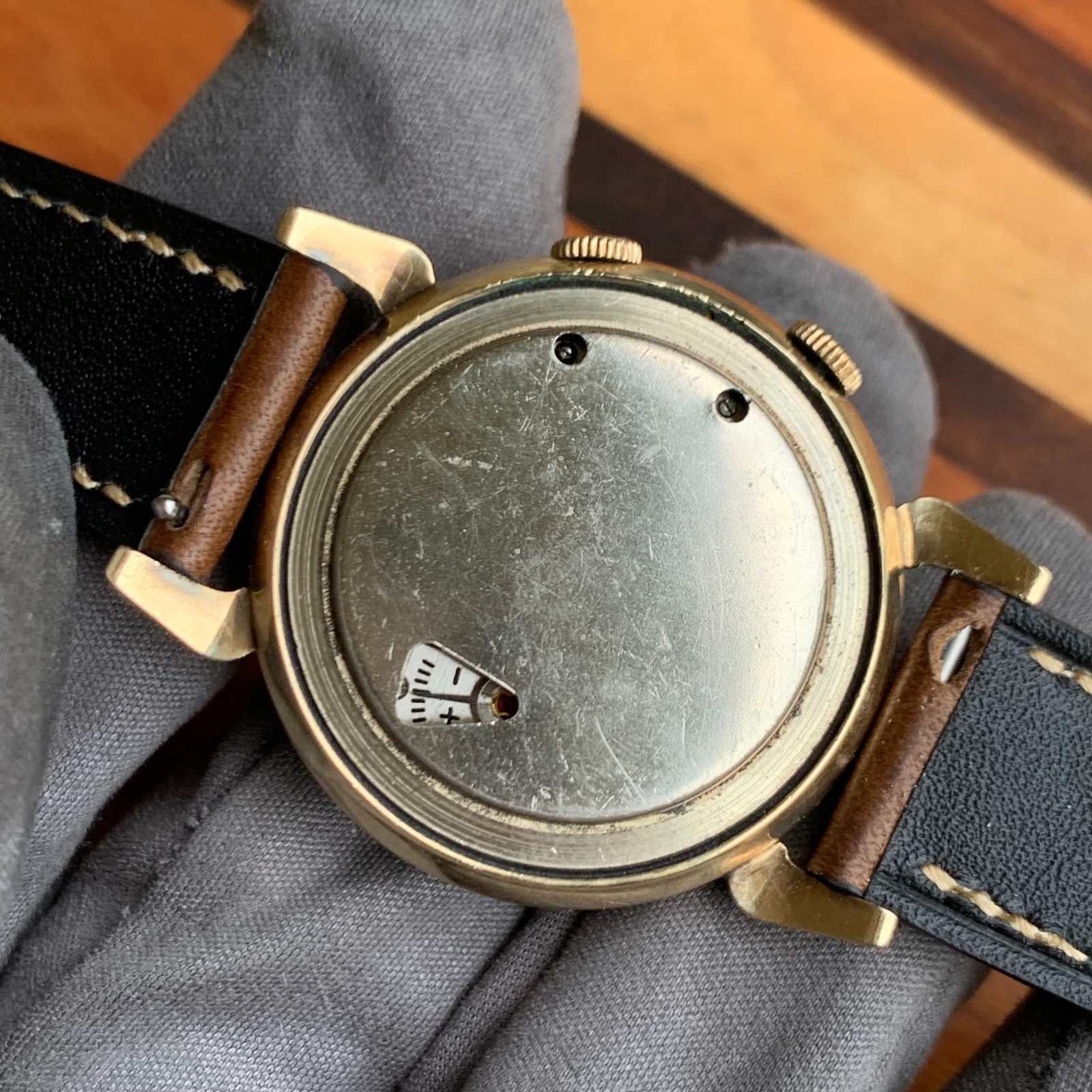 Girard-Perregaux Ref. B1915 Alarm Teardrop Lugs 10K Gold Filled Wristwatch