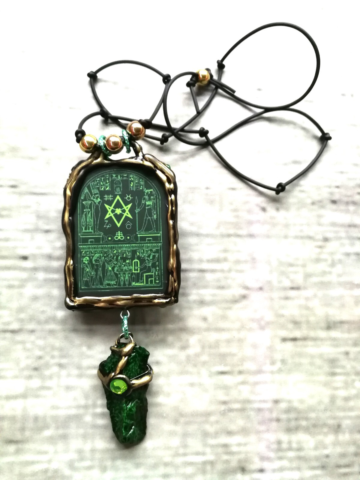 Egyptian God Thoth Emerald Tablet Pendant Necklace Talisman Amulet Medallion Bib