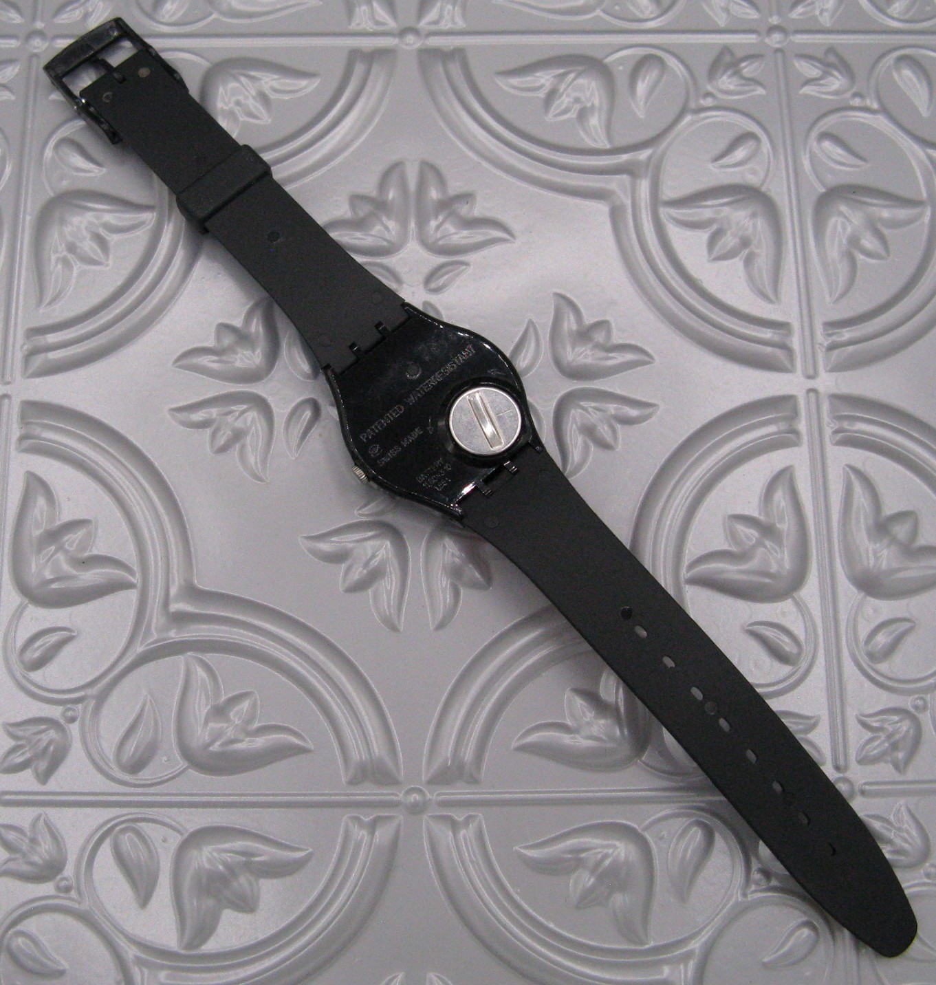 Swatch Watch BIZAR WORLD GB230 Scary Black Cat Monster Gent Vtg 2006 With Case