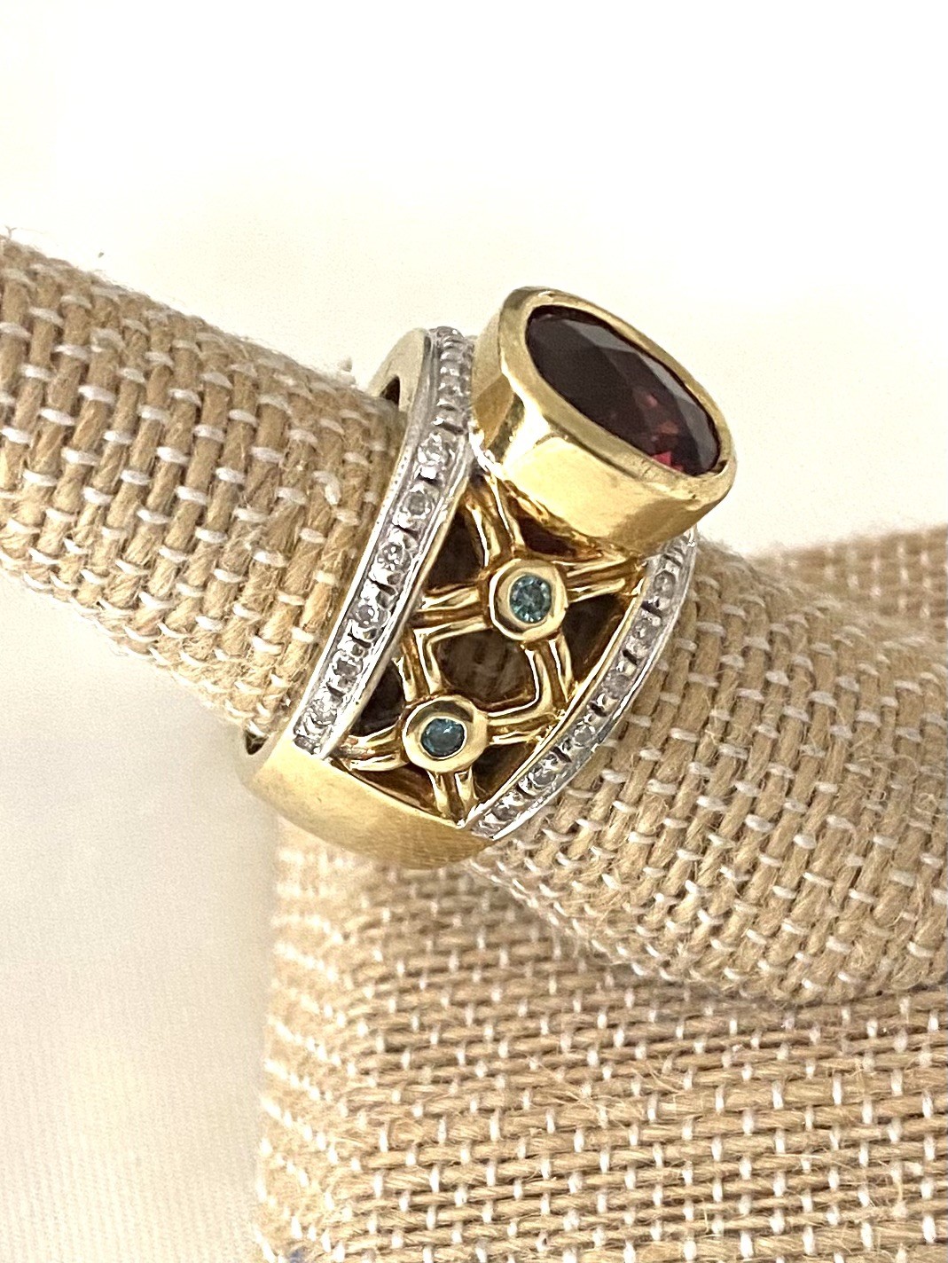 Michael Valitutti NH Vintage 18K Rhodolite Garnet & Diamond Ring-Sz 7- 16.20 Gms