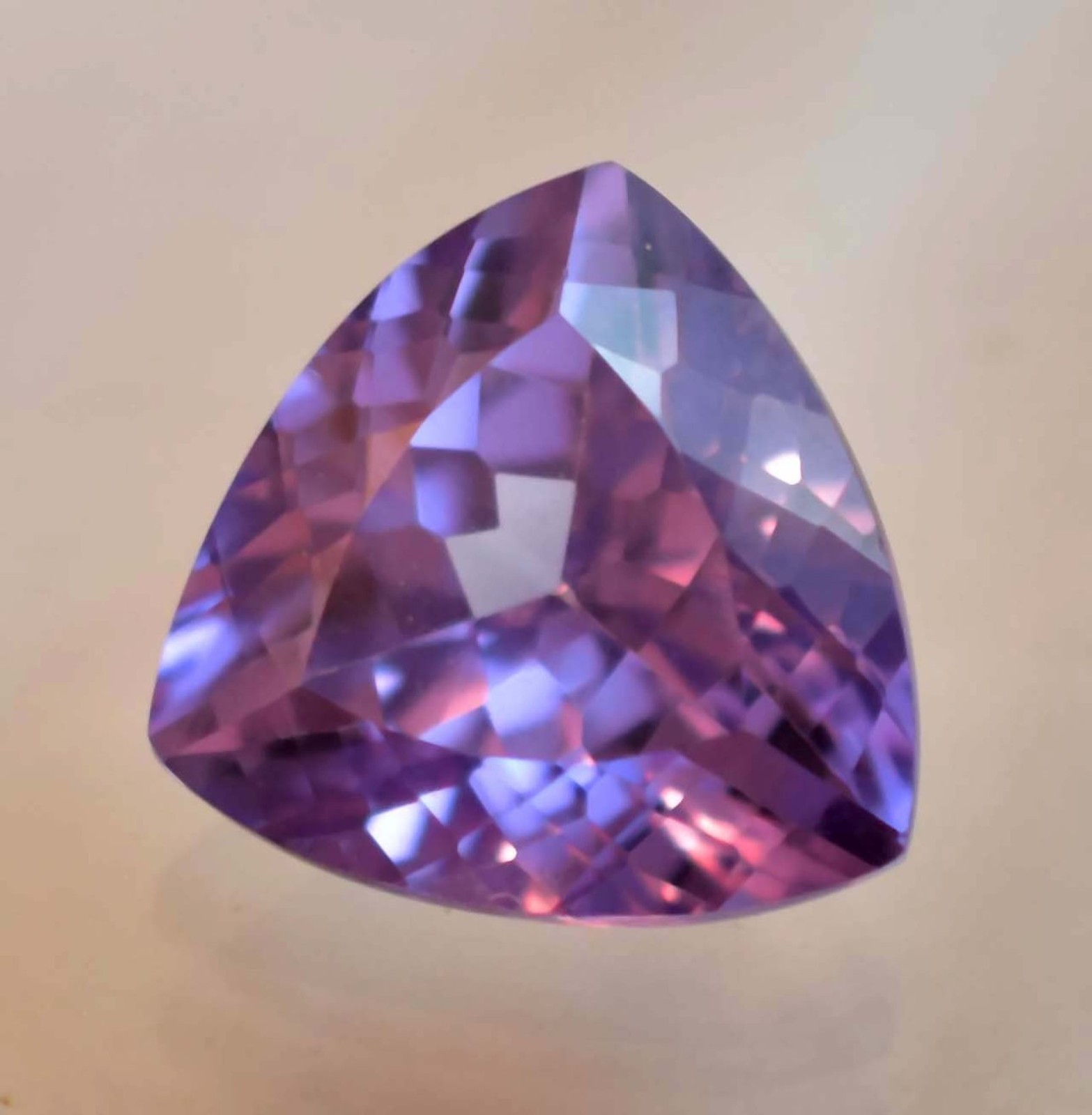9.5 Ct Natural CERTIFIED Alexandrite Color Change trillion Cut Loose Gemstone