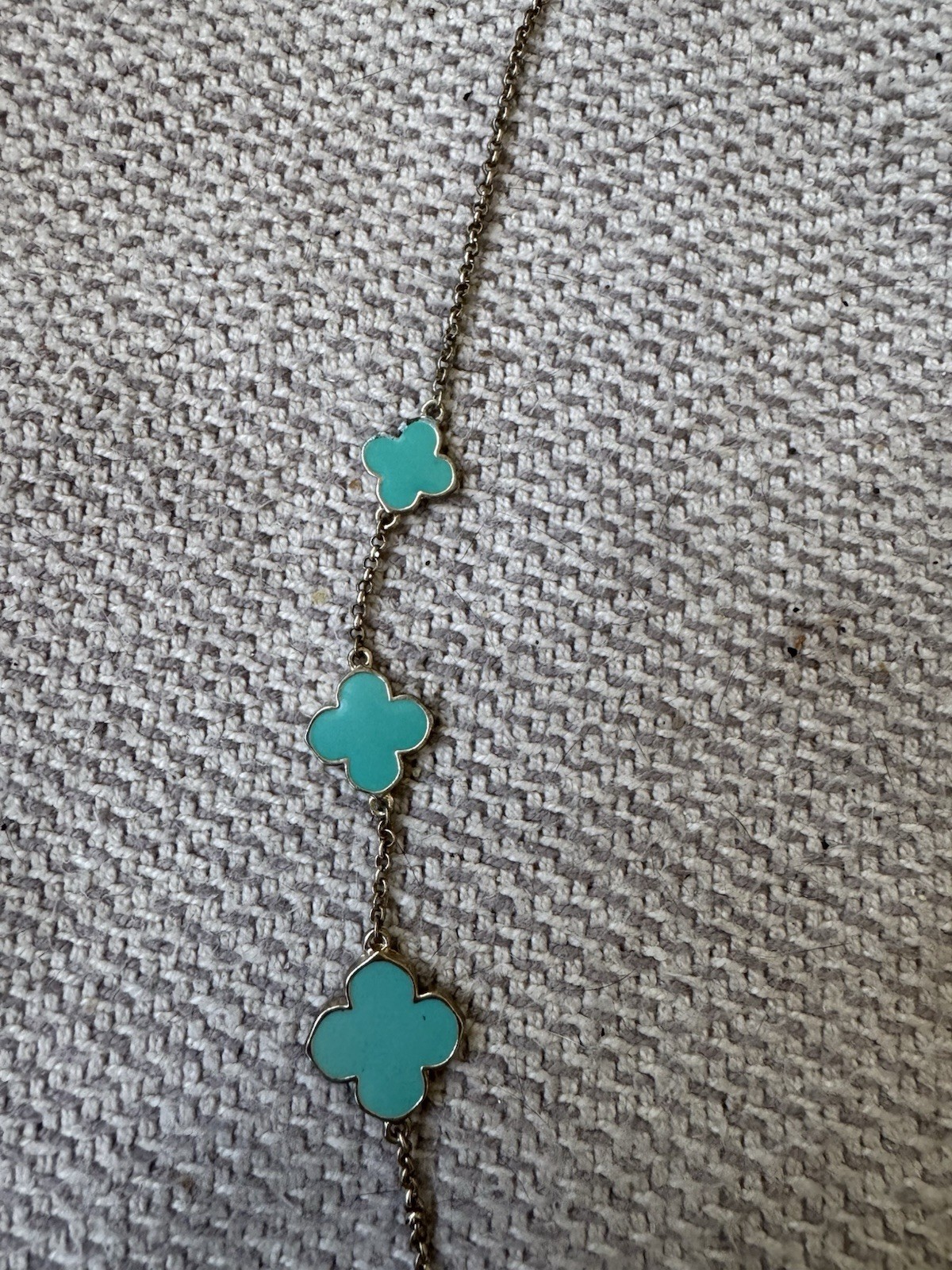Vintage Gold Tone Metal and Turquoise Enamel Clover Leaf Shaped 38” Necklace