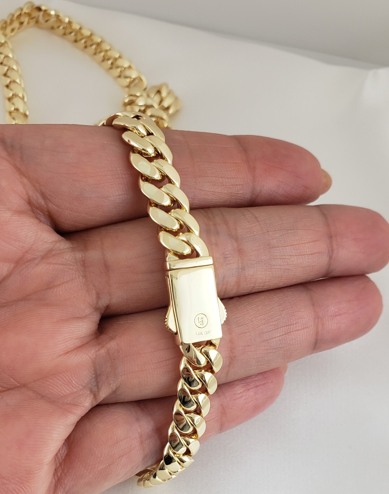 Men 14K Gold Plated Cuban Link Chain Necklace 20″