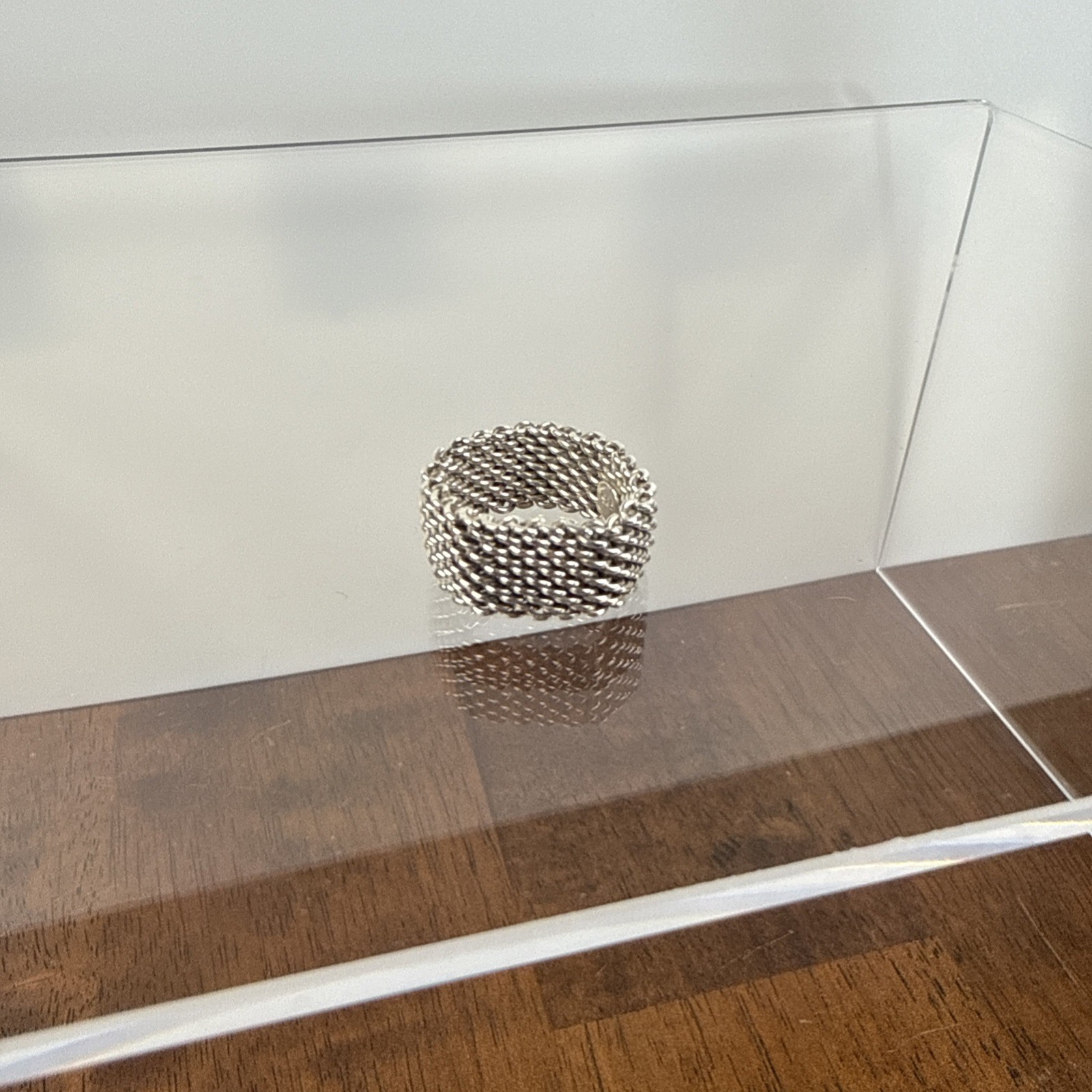 Sterling Silver Mesh Ring Size 7. 3/8in Wide. E1