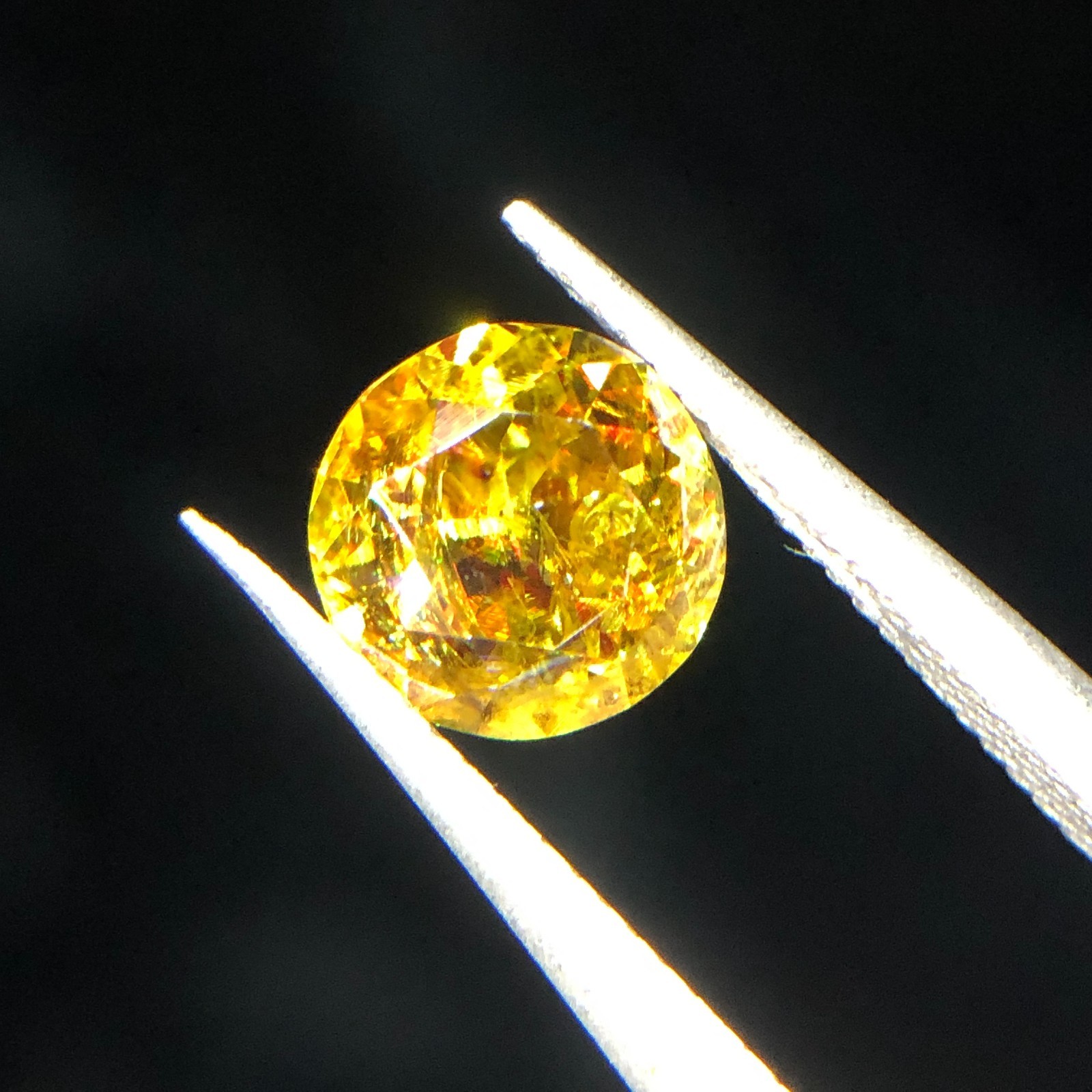 1.60 Carat Natural Sphene Round Cut – 6.81×4.68mm Gemstone