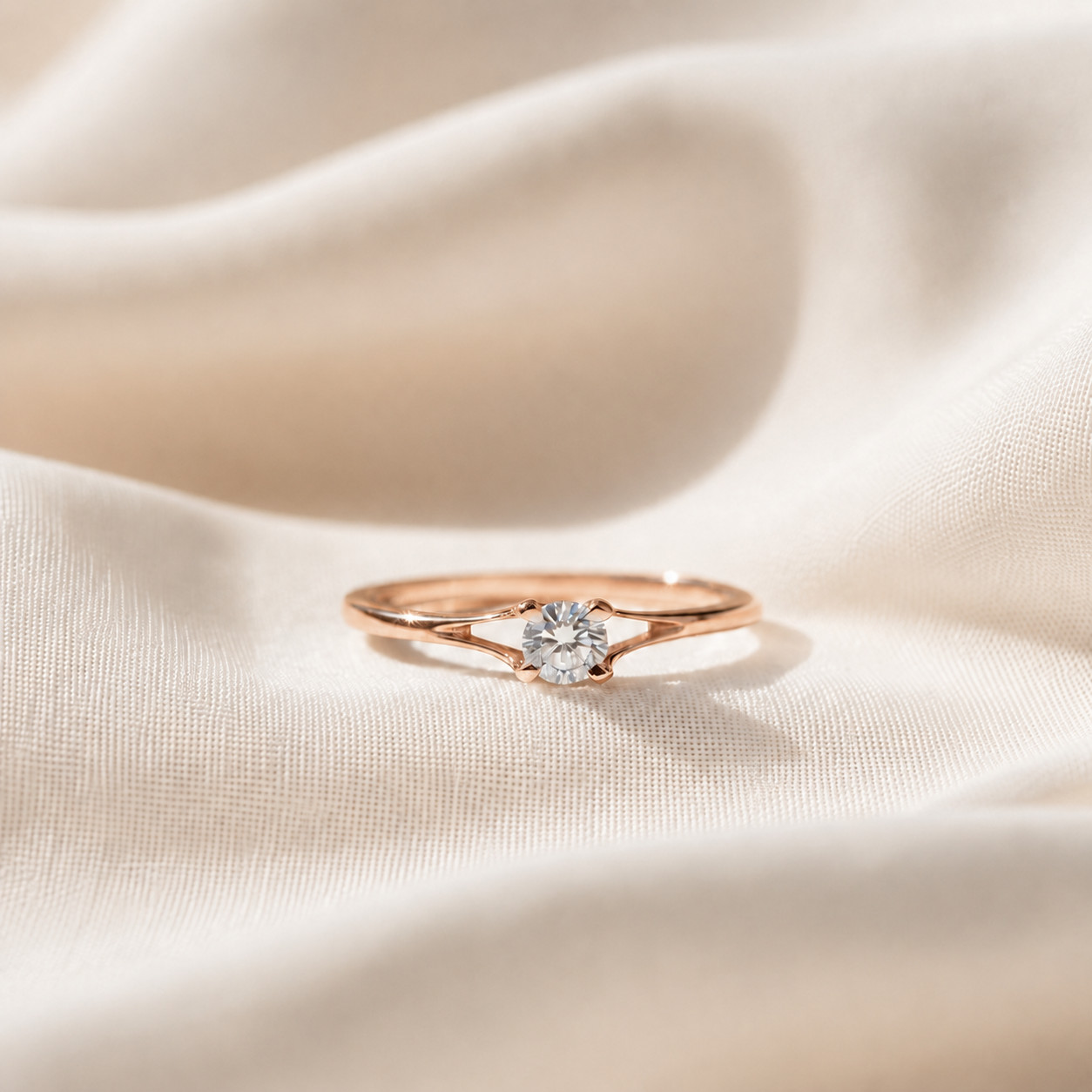 4mm Round Moissanite Solitaire Ring 925 Sterling Silver Split Shank Women